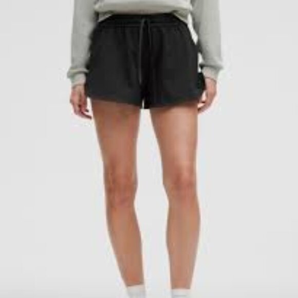 Lululemon Soft Jersey Mid-Rise Curved-Hem Short 3", Black, Size M - Picture 1 of 10